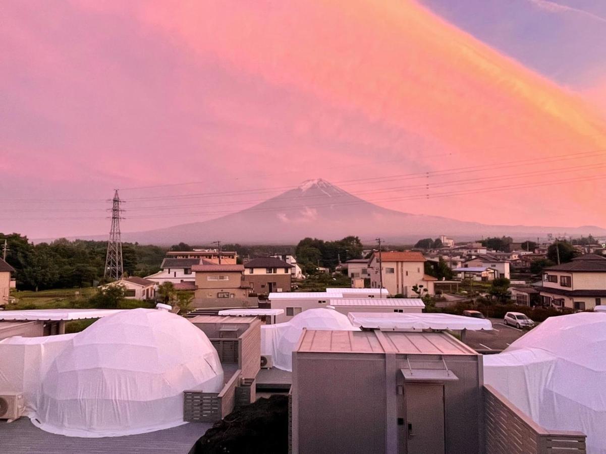 Necoana Glamping富士山景bbqトレーラーヴィラ Фудзі-Каваґутіко Екстер'єр фото